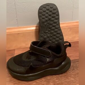 Nike toddler tennis shoes